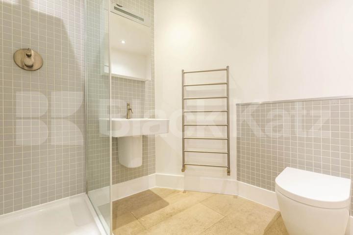 Elegant 2 bedroom 2 bathroom within a warehouse conversion in old street zone 1 Tabernacle Street, Old Street - Shoreditch